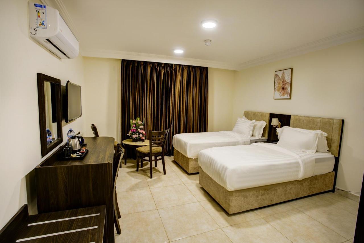 Coast Hotel 4*